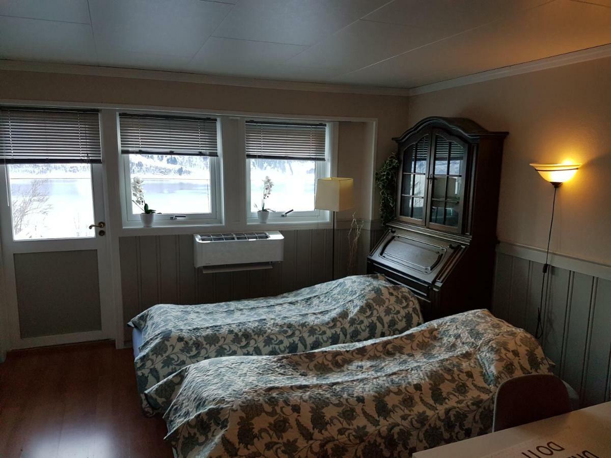 Rake Apartment Loen Luaran gambar