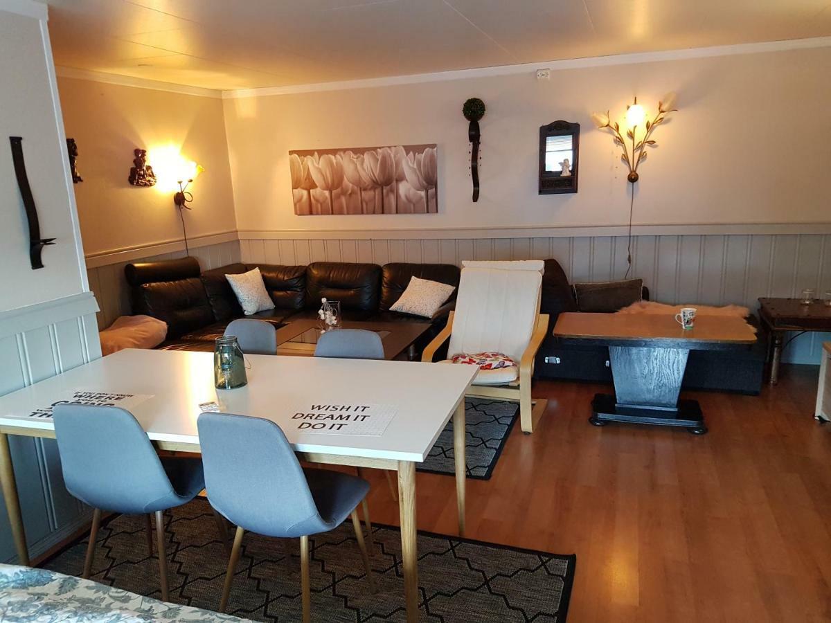 Rake Apartment Loen Luaran gambar