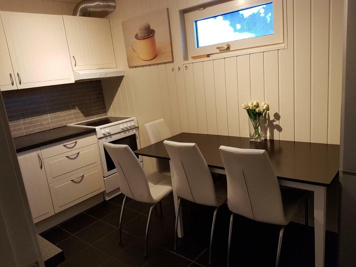 Rake Apartment Loen Luaran gambar